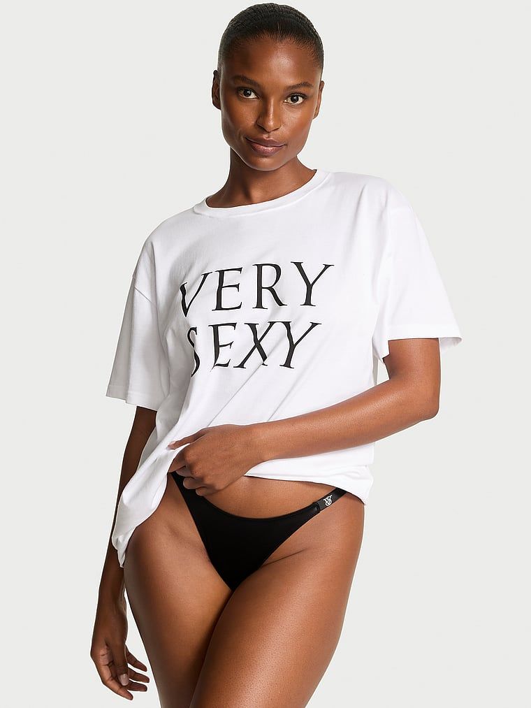 T-shirt bawełniany oversize VSFS 2025. Produkt ma kolor biały i pochodzi z kolekcji Angel Essentials. 
