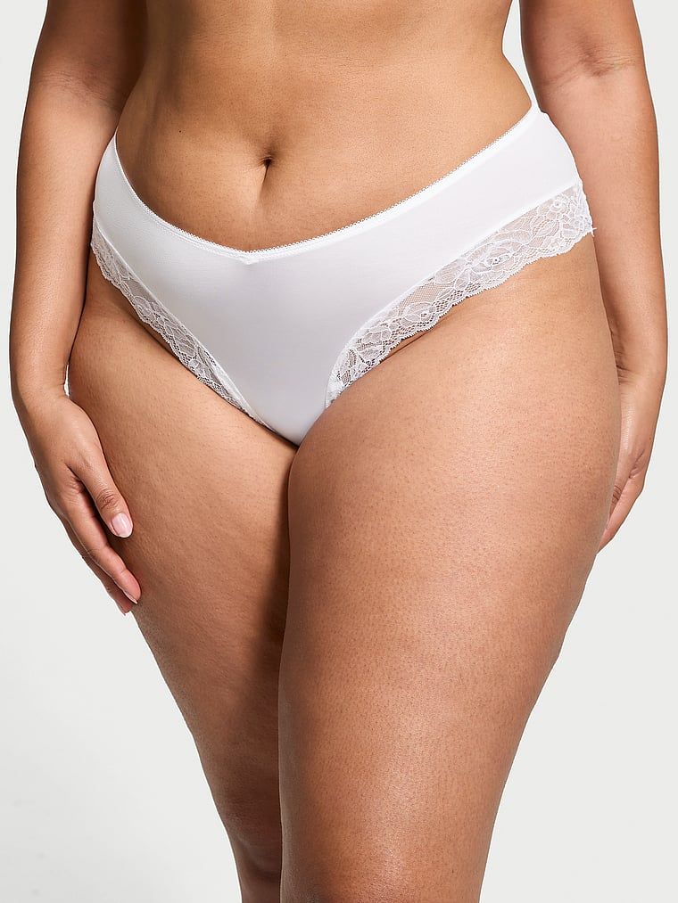 Very Sexy Majtki z koronką na krawędziach i wysoko wyciętymi nogawkami Lace-Trim Cheeky
