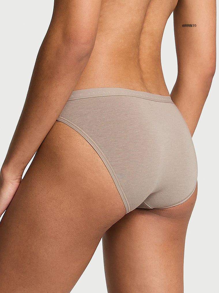 Majtki bawełniane Bikini. Produkt ma kolor beżowy i pochodzi z kolekcji Victoria's Secret. 