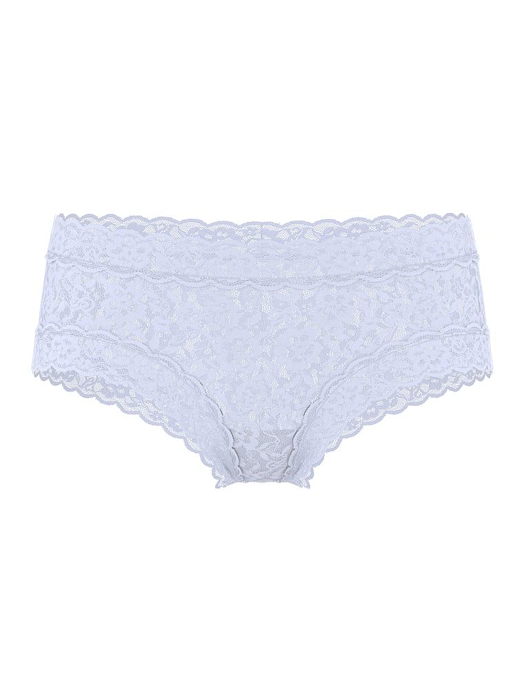 Majtki z koronką Lace Cheeky. Produkt ma kolor purpurowy i pochodzi z kolekcji Lacie. 