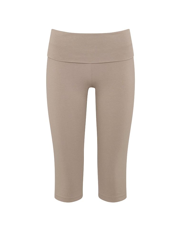 Legginsy bawełniane rybaczki Capri. Produkt ma kolor beżowy i pochodzi z kolekcji Angel Essentials. 