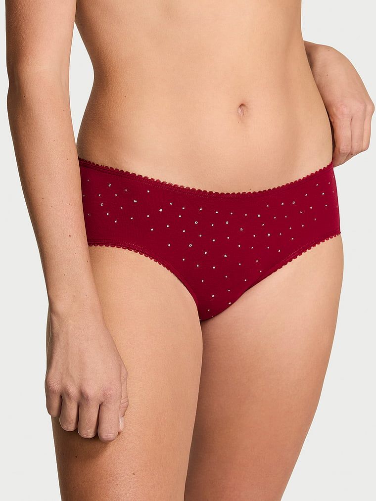 Majtki bawełniane z cekinami Sparkle Hiphugger. Produkt ma kolor czerwony i pochodzi z kolekcji Victoria's Secret. 