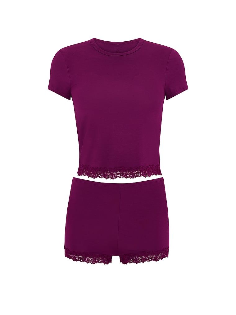 Zestaw do spania z modalu - t-shirt i szorty SoSoft. Produkt ma kolor fioletowy i pochodzi z kolekcji Victoria's Secret. 
