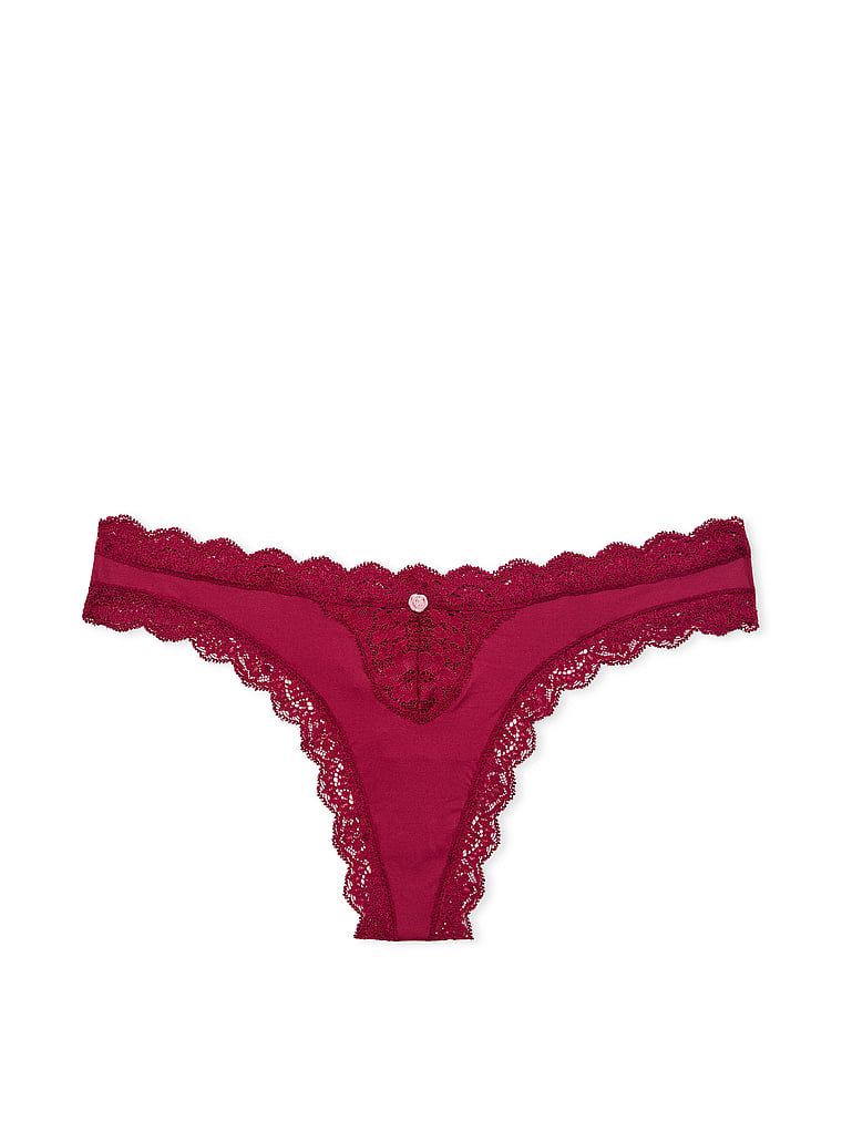 Stringi z koronką Lace Trim. Produkt ma kolor czerwony i pochodzi z kolekcji Dream Angels. 