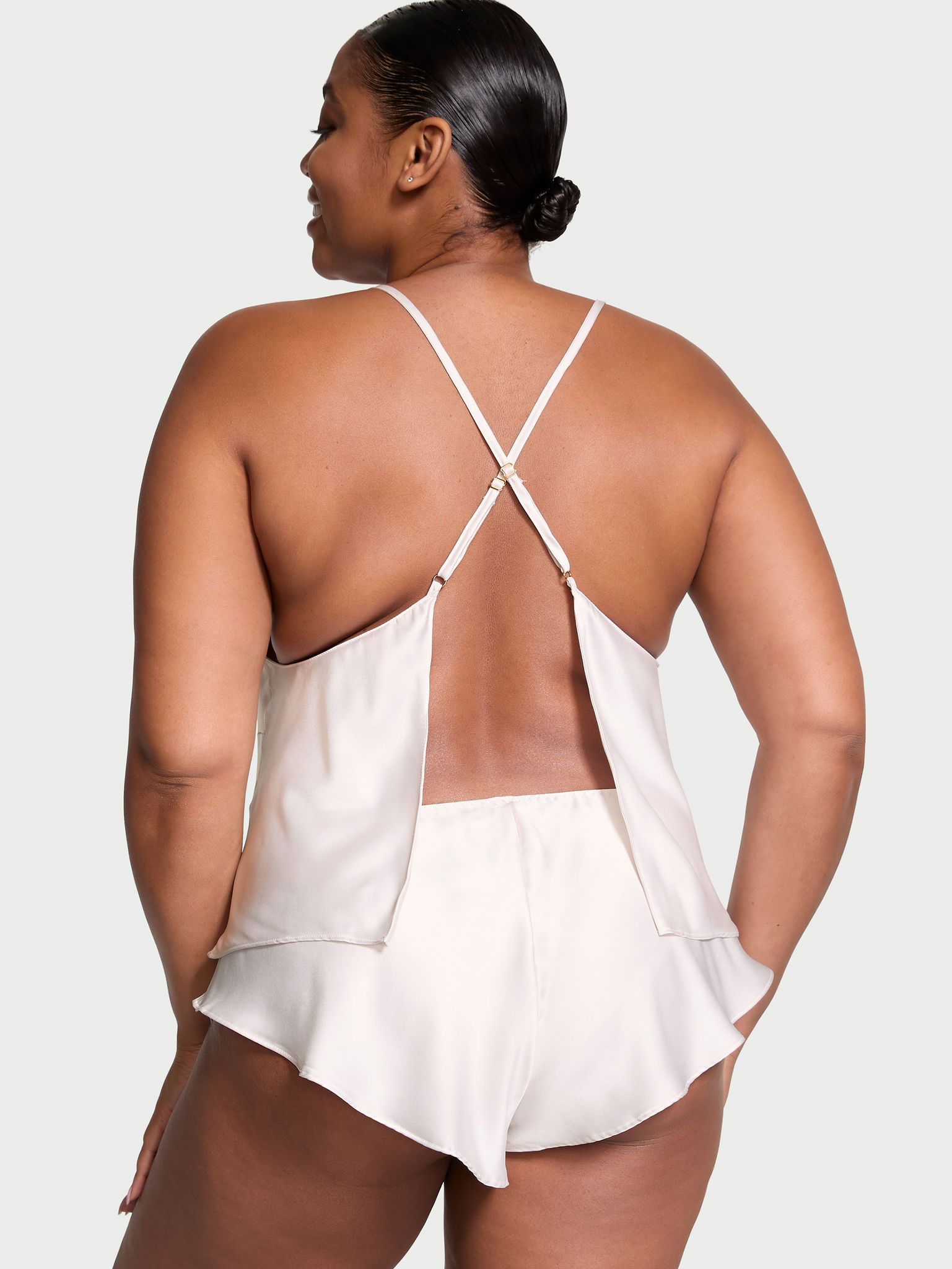 Victoria's Secret Satynowy zestaw do spania odsłaniający plecy Open-Back Cami Set