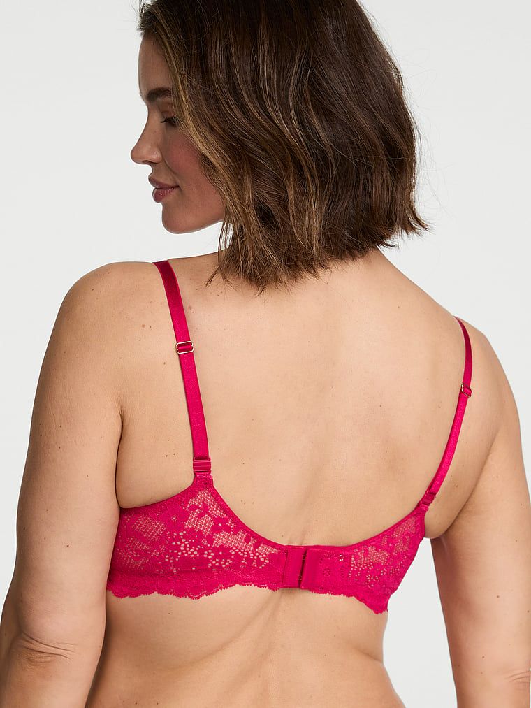 Biustonosz nieusztywniany balkonetka Wicked Lace Balconette. Produkt ma kolor różowy i pochodzi z kolekcji Dream Angels. 