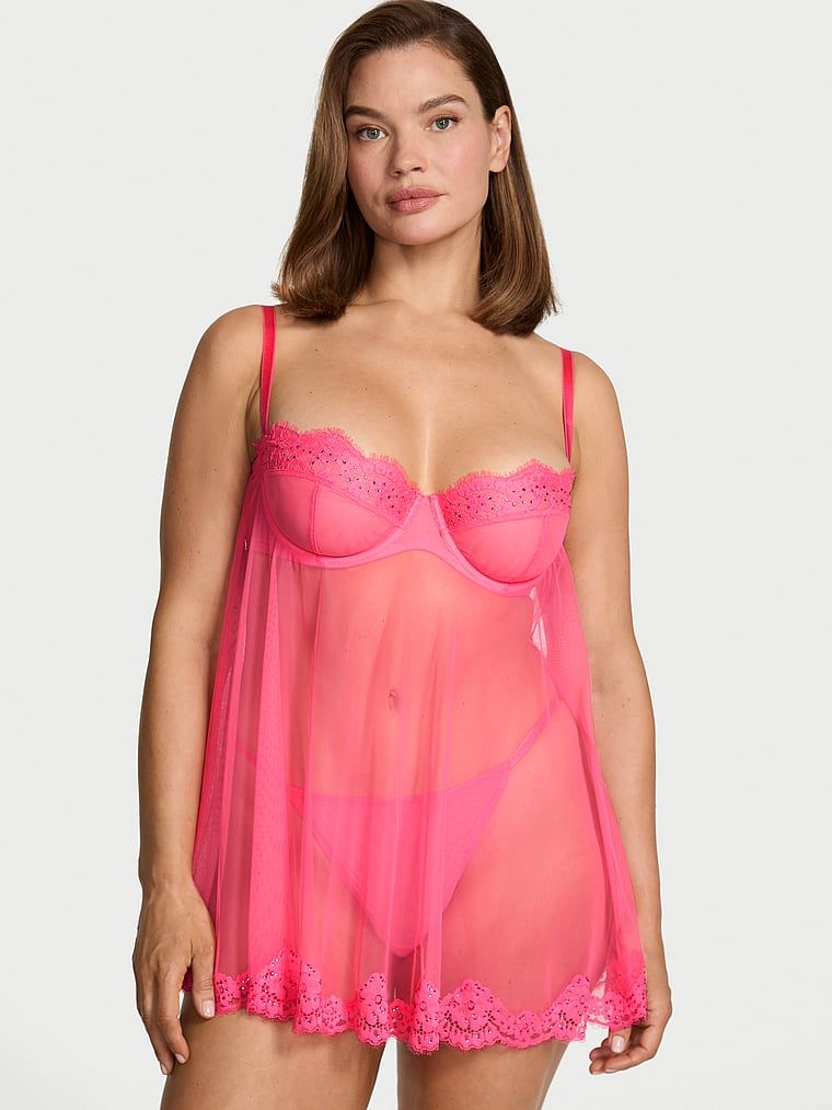 Halka i stringi Twinkle Chiffon Babydoll. Produkt ma kolor różowy i pochodzi z kolekcji Dream Angels. 