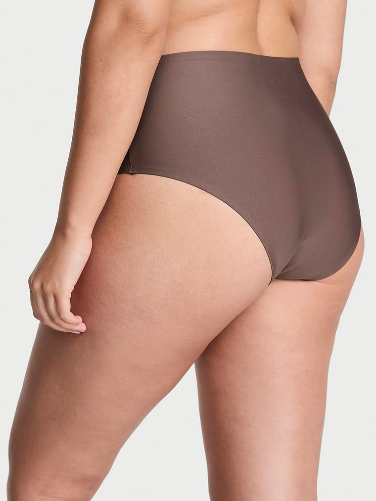 Majtki z wysokim stanem Luxe Contour Cheeky. Produkt ma kolor szary i pochodzi z kolekcji Body by Victoria. 