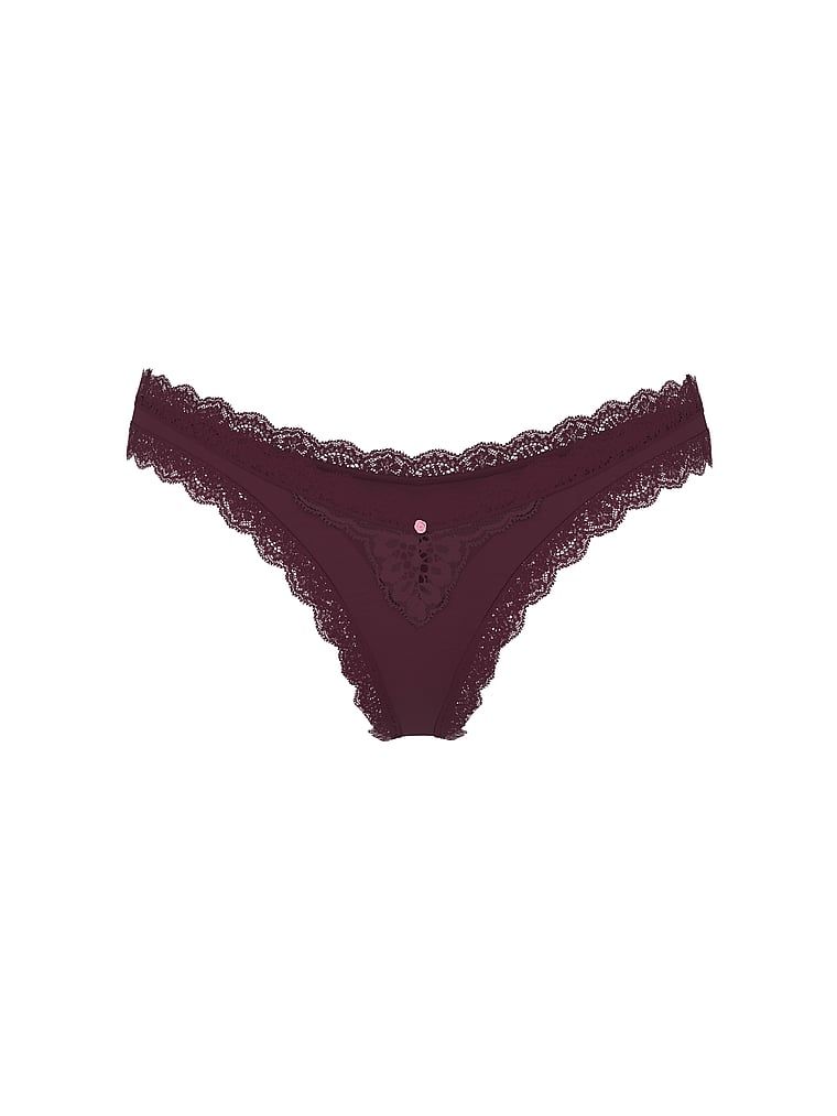 Majtki brazyliany z koronką Lace Trim Brazilian. Produkt ma kolor purpurowy i pochodzi z kolekcji Dream Angels. 