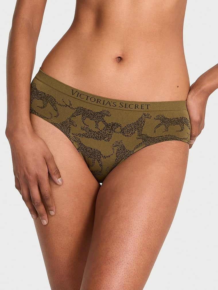 Majtki bezszwowe Seamless Hiphugger. Produkt jest wzorzysty i pochodzi z kolekcji Seamless. 
