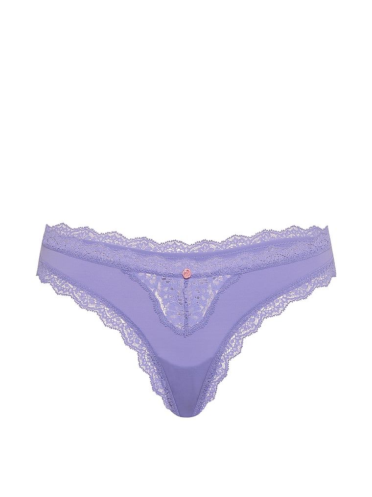 Stringi z koronką Lace Trim. Produkt ma kolor niebieski i pochodzi z kolekcji Dream Angels. 