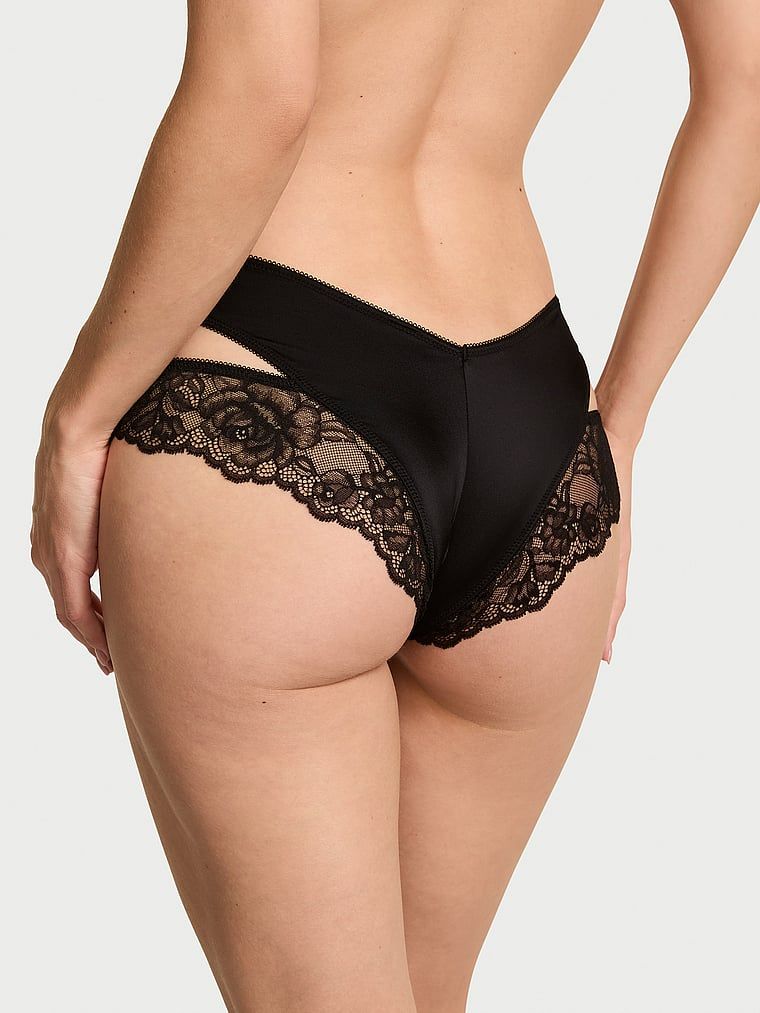 Majtki z koronką i wycięciami po bokach Cut-Out Cheeky. Produkt ma kolor czarny i pochodzi z kolekcji Very Sexy. 