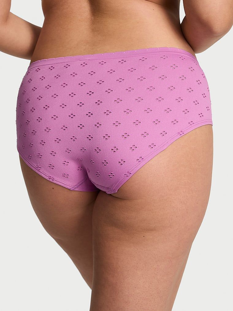 Majtki Seamless Eyelet Hiphugger. Produkt ma kolor purpurowy i pochodzi z kolekcji Seamless. 