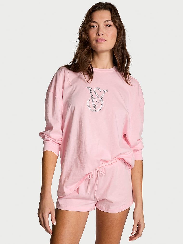 Piżama bawełniana z szortami Shine. Produkt ma kolor różowy i pochodzi z kolekcji Victoria's Secret. 
