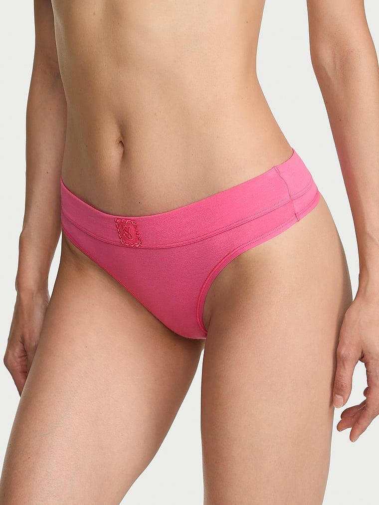 Cotton Stringi bawełniane z naszytym koronkowym logo