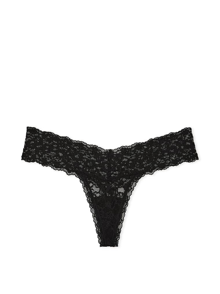 Stringi z koronką Lace. Produkt ma kolor czarny i pochodzi z kolekcji Lacie. 