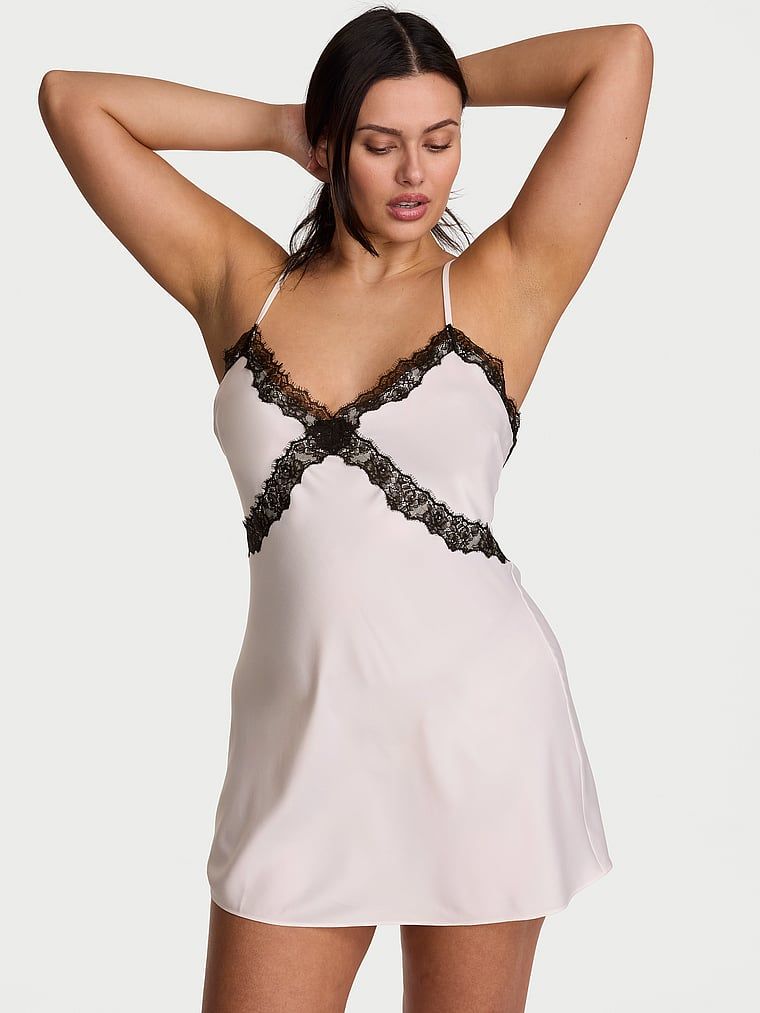 Very Sexy Koszulka nocna satynowa Satin and Rose Slip