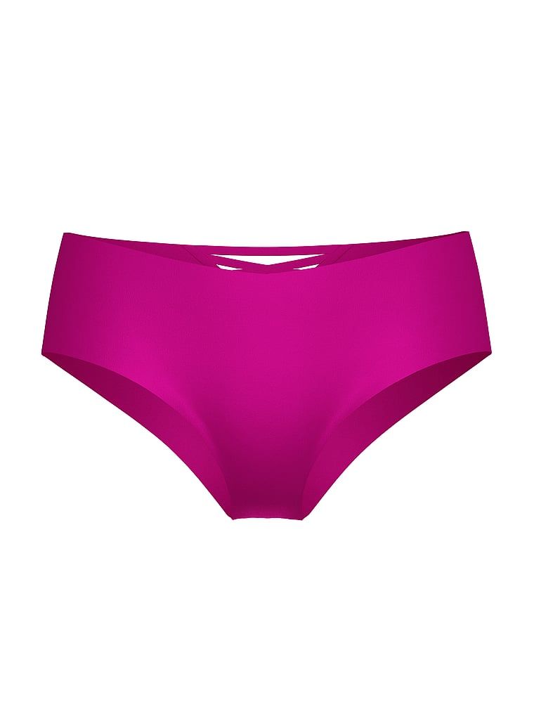 Majtki bezszwowe z paseczkami z tyłu No-Show Strappy Cheeky. Produkt ma kolor purpurowy i pochodzi z kolekcji No-Show. 