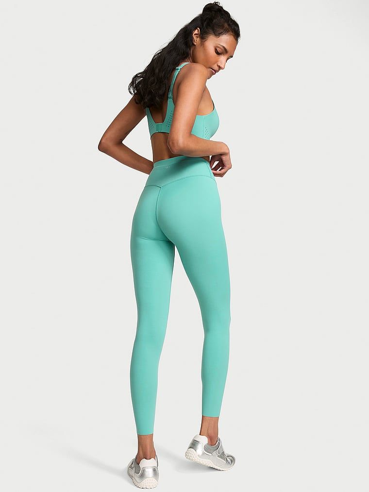 Legginsy z niską kompresją VS Elevate. Produkt ma kolor niebieski i pochodzi z kolekcji VSX. 