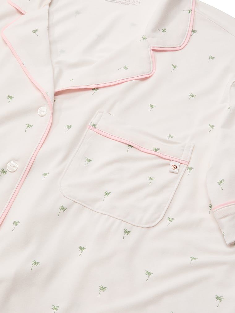 Piżama z modalu z szortami SoSoft. Produkt jest wzorzysty i pochodzi z kolekcji Victoria's Secret. 