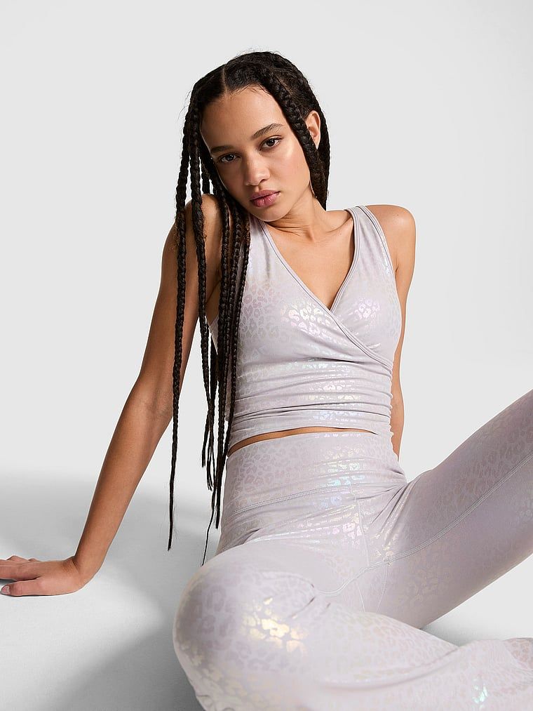 Kopertowy top-bra PINK Relay z marszczeniem