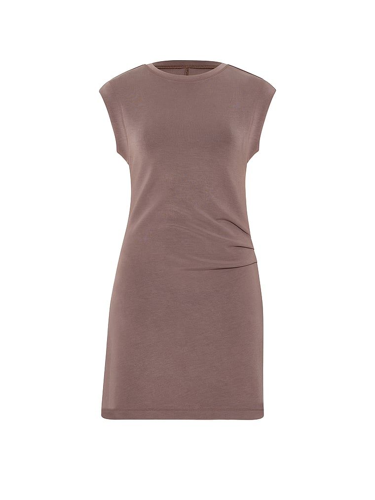 Sukienka mini Featherweight Knit VSX. Produkt ma kolor szary i pochodzi z kolekcji VSX. 