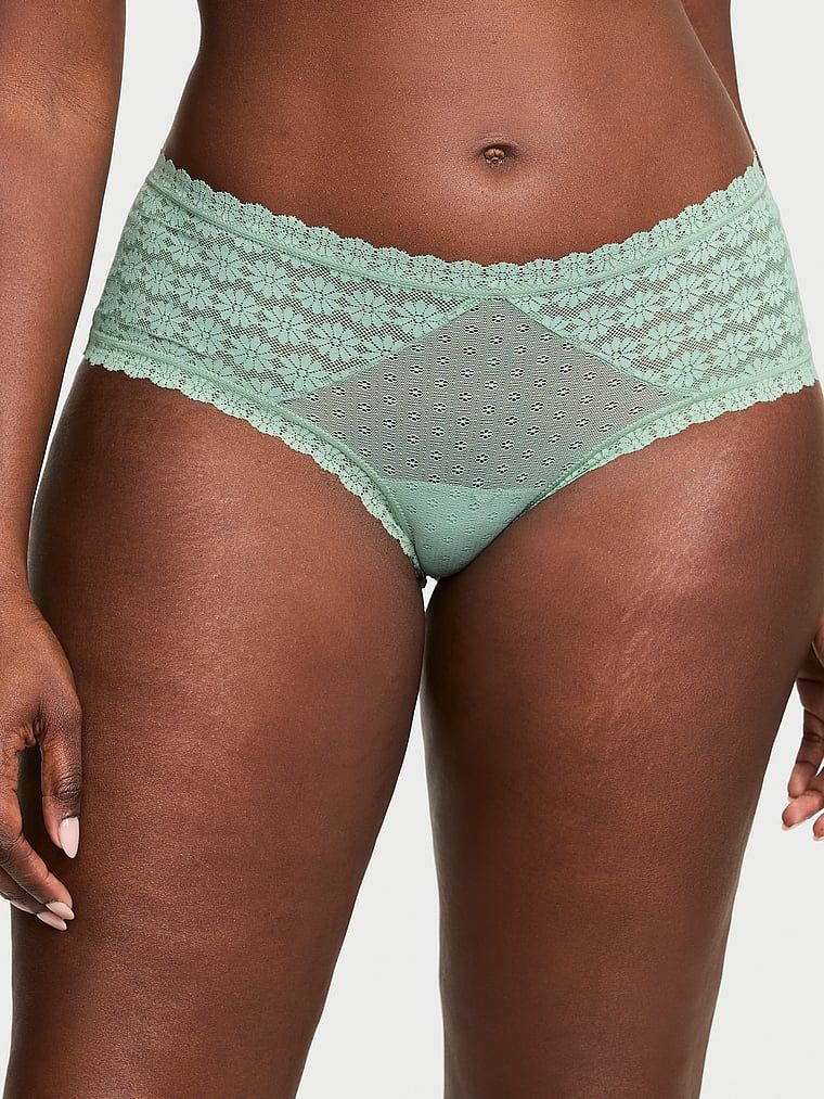 Majtki koronkowe Daisy Cheeky. Produkt ma kolor zielony i pochodzi z kolekcji Lacie. 