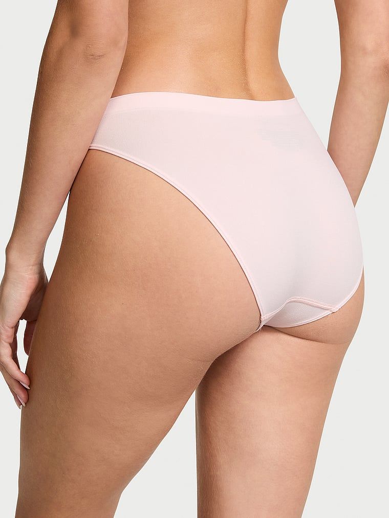 Majtki bezszwowe Seamless Bikini. Produkt ma kolor różowy i pochodzi z kolekcji Seamless. 