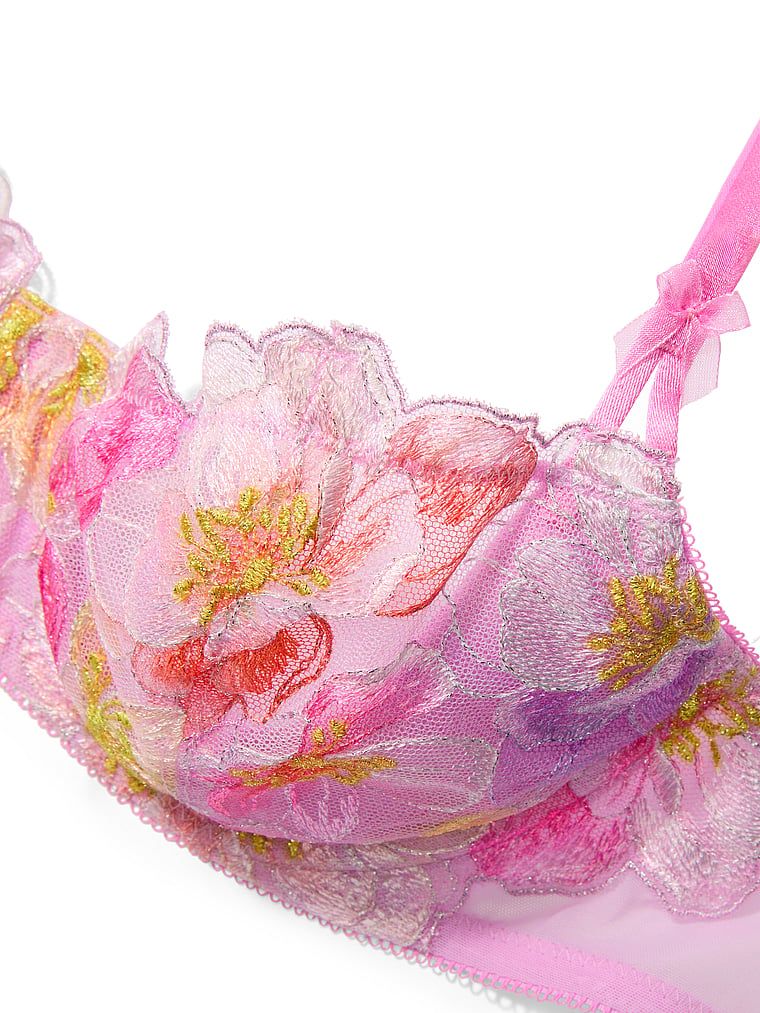 Biustonosz nieusztywniany z haftem Watercolor Wicked. Produkt jest wzorzysty i pochodzi z kolekcji Dream Angels. 