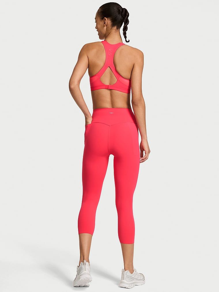 Legginsy VSX Elevate Capri. Produkt ma kolor różowy i pochodzi z kolekcji VSX. 
