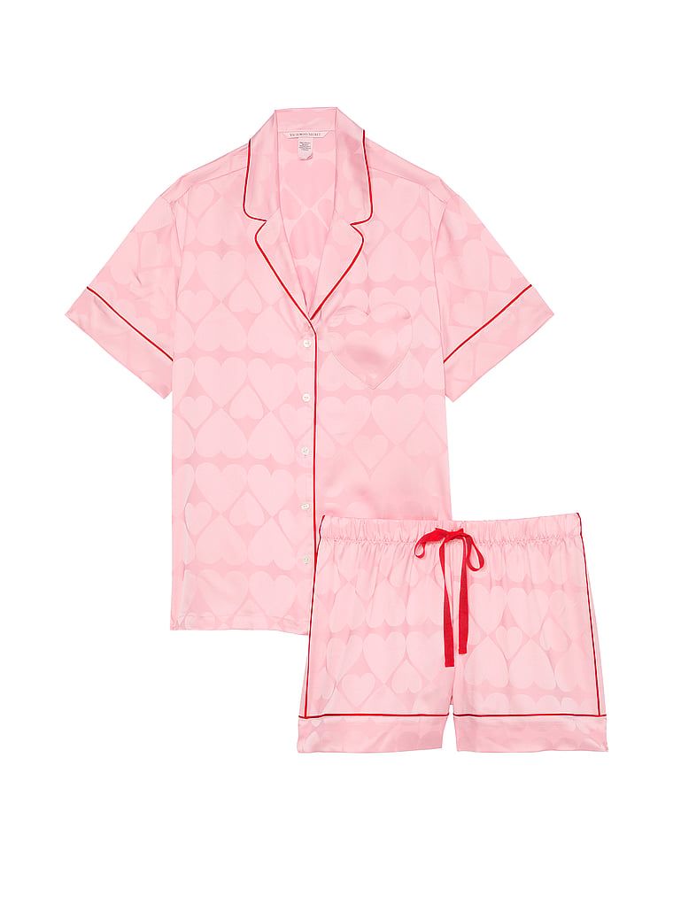 Satynowa piżama z krótkim rękawem i szortami Glazed Heart. Produkt ma kolor różowy i pochodzi z kolekcji Victoria's Secret. 