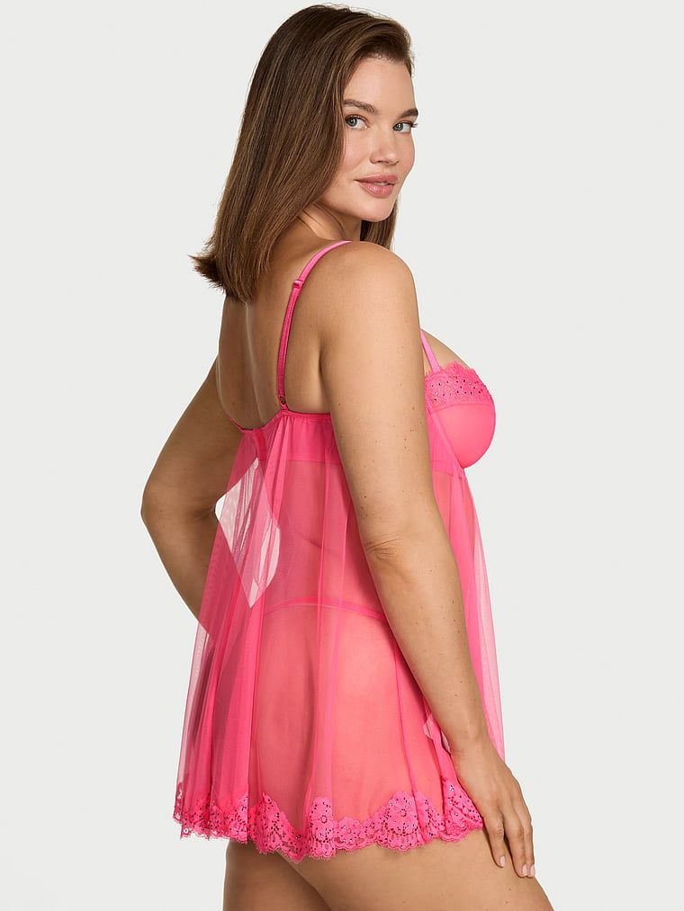 Halka i stringi Twinkle Chiffon Babydoll. Produkt ma kolor różowy i pochodzi z kolekcji Dream Angels. 