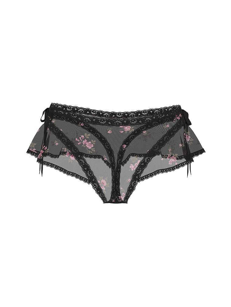 Stringi z falbanką Sheer Flutter. Produkt ma kwiatowy wzór i pochodzi z kolekcji Body by Victoria. 