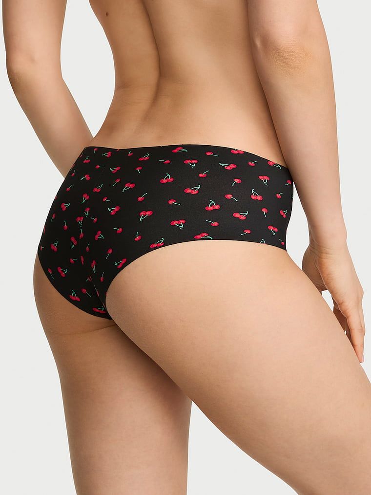 Majtki bezszwowe No-Show Cheeky. Produkt ma kolor wzorzysty i pochodzi z kolekcji No-Show. 