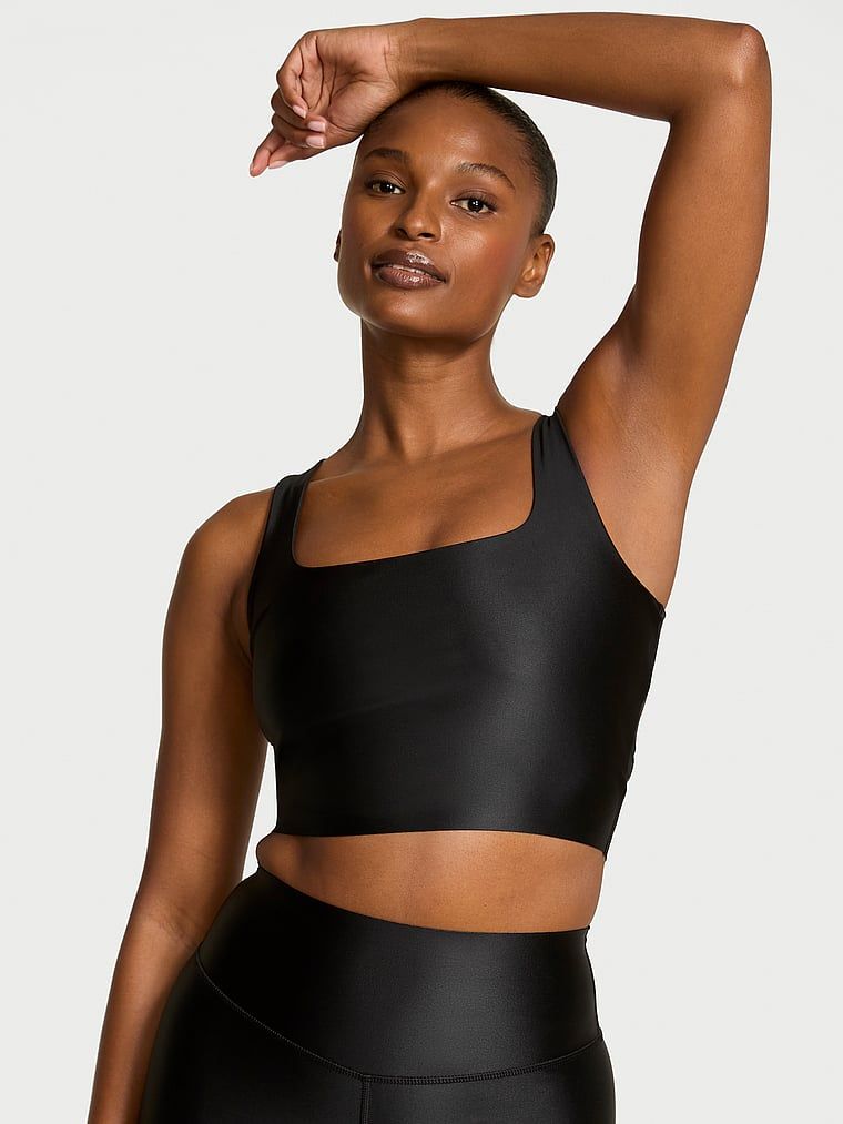 Top sportowy z błyszczącego materiału VSX GlossyTech. Produkt ma kolor czarny i pochodzi z kolekcji VSX. 