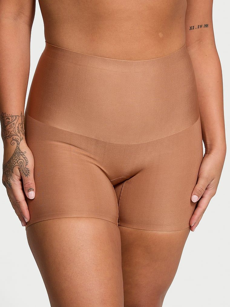 Body by Victoria Szorty modelujące z wysokim stanem Smoothing Shimmer