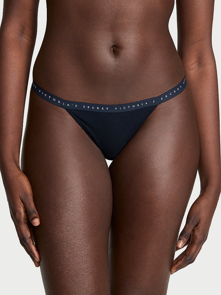Stringi bawełniane Stretch Cotton. Produkt ma kolor niebieski i pochodzi z kolekcji Victoria's Secret. 