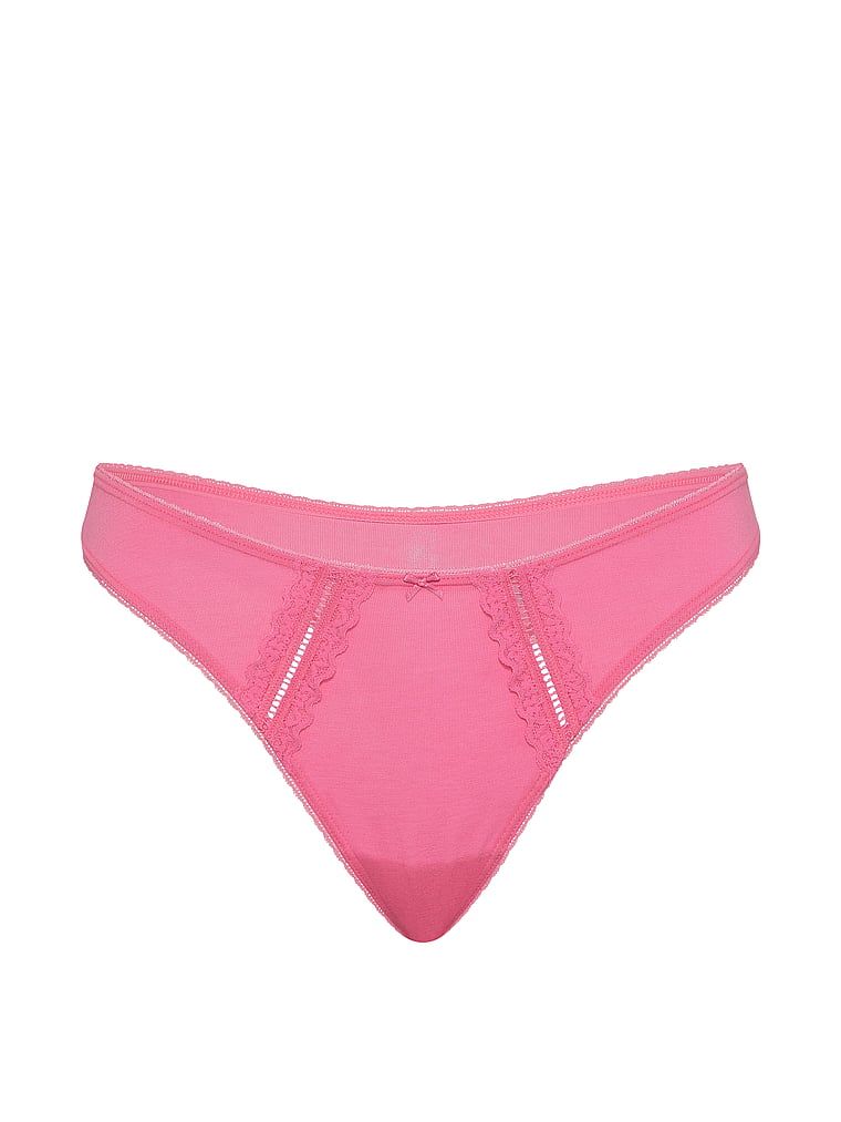 Stringi bawełniane ze wstawkami Lace-Trim. Produkt ma kolor różowy i pochodzi z kolekcji Victoria's Secret. 