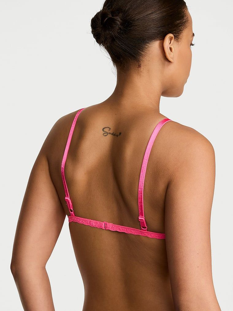 Biustonosz nieusztywniany braletka koronkowy. Produkt ma kolor różowy i pochodzi z kolekcji Victoria's Secret. 