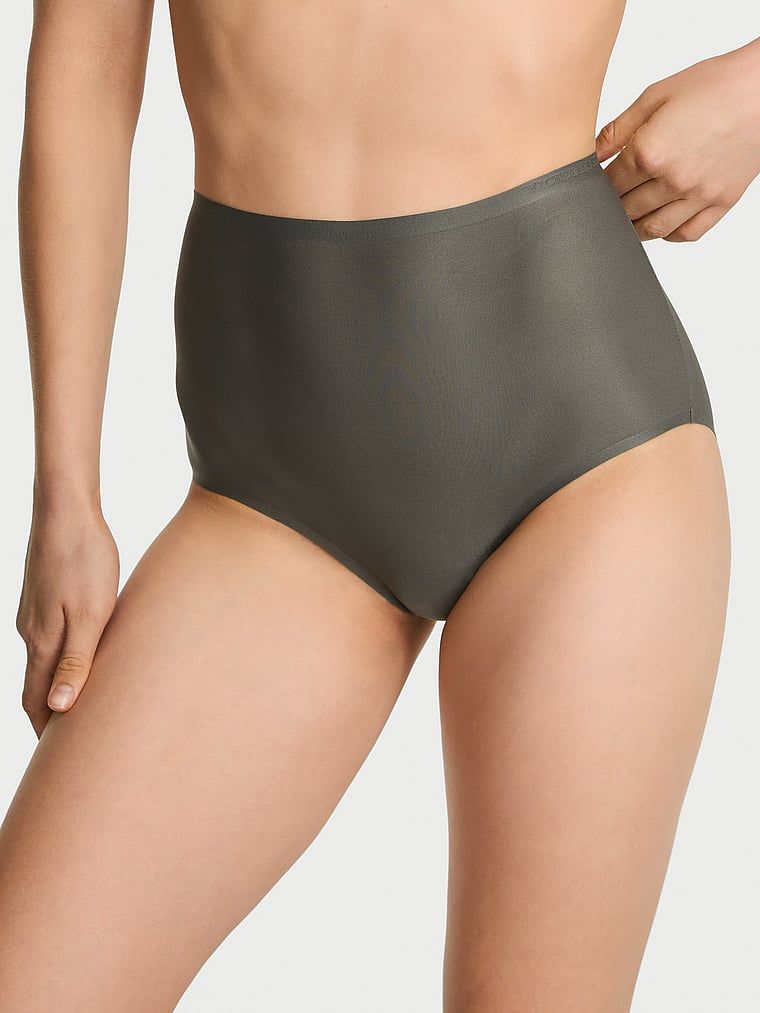 Majtki figi z mikrofibry Flex. Produkt ma kolor zielony i pochodzi z kolekcji Body by Victoria. 