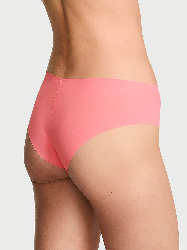 Majtki z siateczki No-Show Mesh Cheeky. Produkt ma kolor różowy i pochodzi z kolekcji No-Show. 