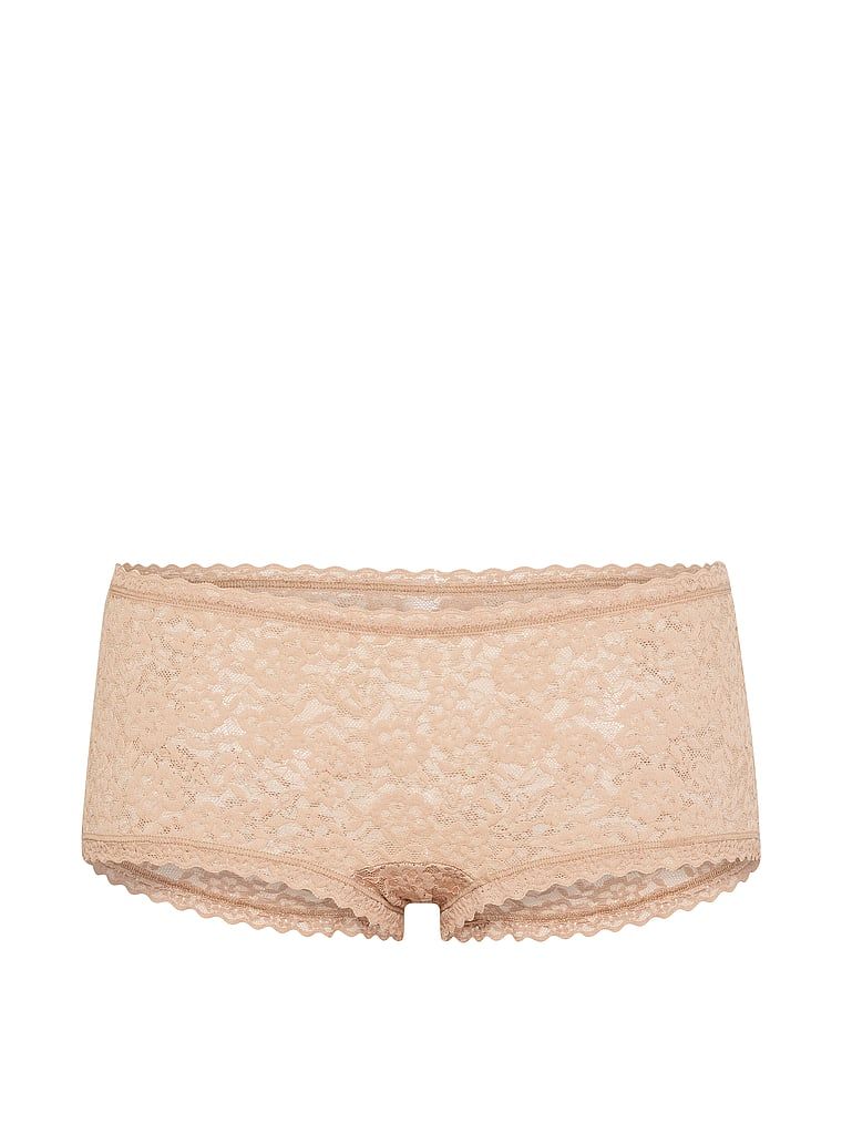Majtki koronkowe szorty z niskim stanem Boyshort. Produkt ma kolor beżowy i pochodzi z kolekcji Lacie. 