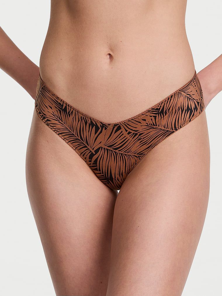 Majtki z paseczkami z tyłu i wysoko wyciętymi nogawkami Strappy-Back Cheeky. Produkt jest wzorzysty i pochodzi z kolekcji Very Sexy. 