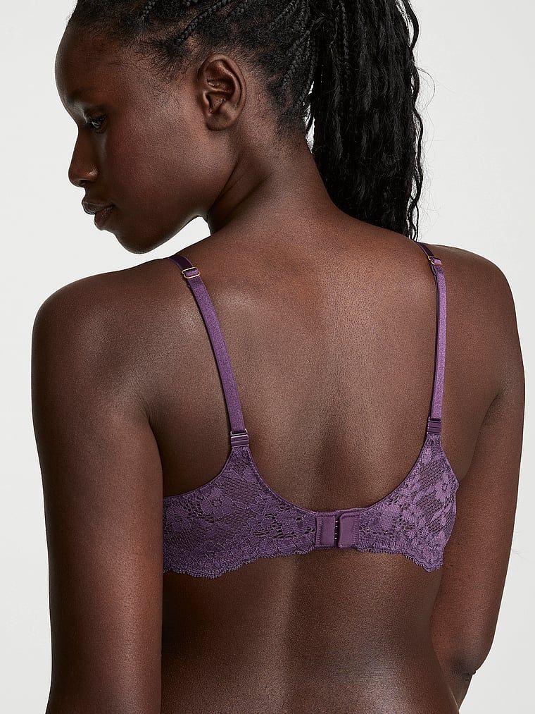 Biustonosz push-up Dream Angels. Produkt ma kolor fioletowy i pochodzi z kolekcji Dream Angels. 