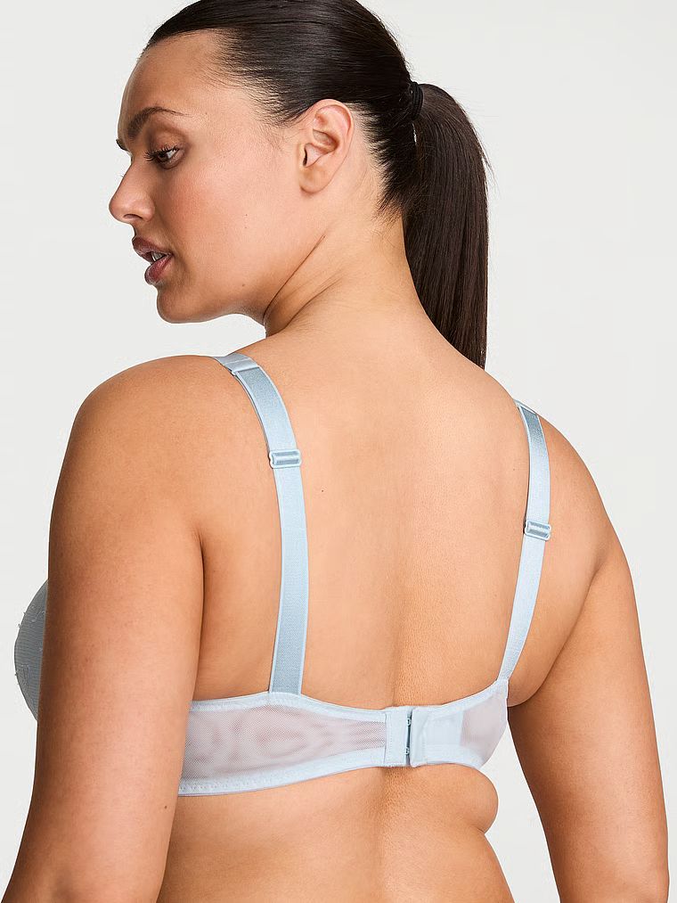 Biustonosz push-up koronkowy powiększający o 2 rozmiary Bombshell Shine Strap. Produkt ma kolor niebieski i pochodzi z kolekcji Very Sexy. 