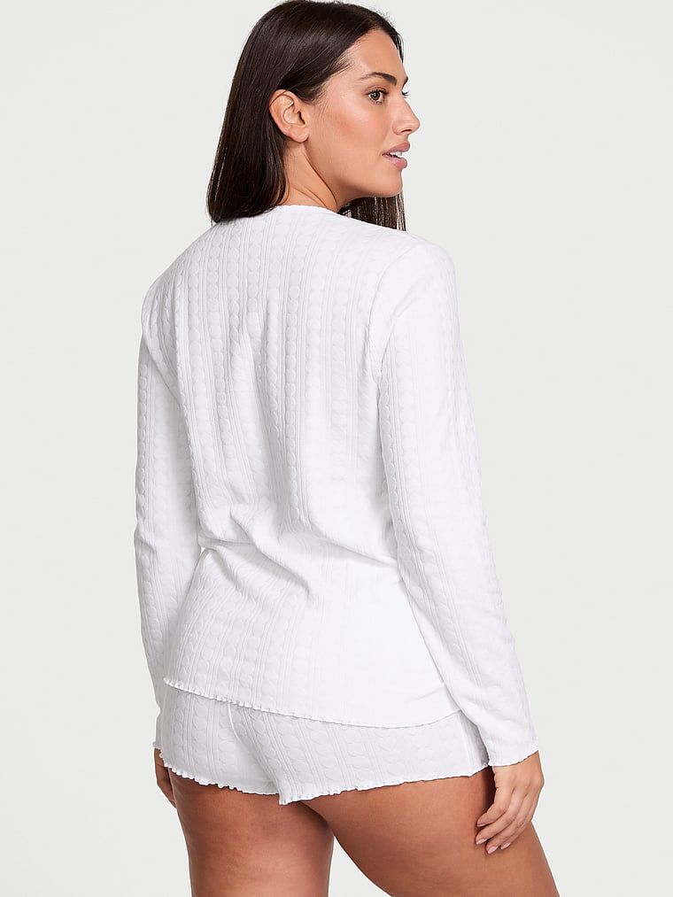 Piżama z długimi rękawami i szortami Heart Pointelle. Produkt ma kolor biały i pochodzi z kolekcji Victoria's Secret. 