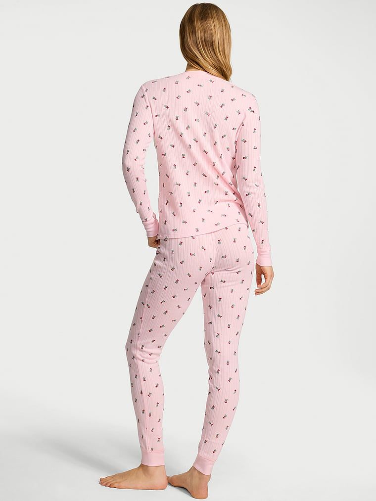 Piżama z długim rękawem i spodniami Cozy Pointelle. Produkt jest wzorzysty i pochodzi z kolekcji Victoria's Secret. 