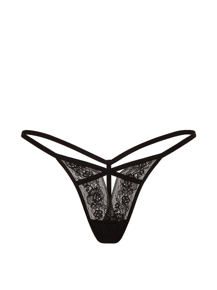 Stringi z wycięciem i z koronką Strappy Cut-Out. Produkt ma kolor czarny i pochodzi z kolekcji Very Sexy. 
