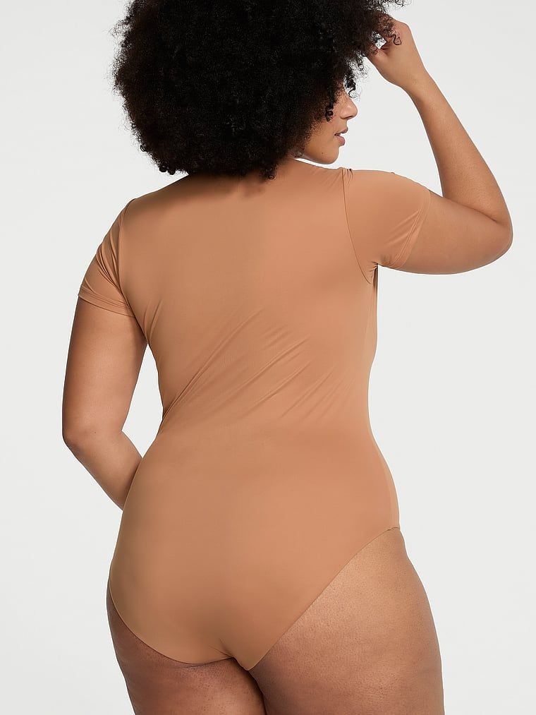 Victoria's Secret Body z krótkimi rękawami Feathersoft Essentials