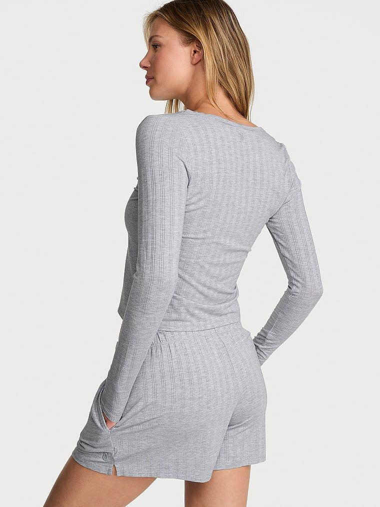 Bluzka z modalu do spania SoSoft Ultra-Fine. Produkt ma kolor szary i pochodzi z kolekcji Victoria's Secret. 